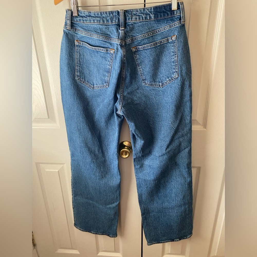 Abercrombie & Fitch Curve Love Medium Wash High Rise 90’s Relaxed Fit Jeans 29S - Picture 2 of 10